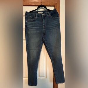 Levi’s Women’s Skinny Jean